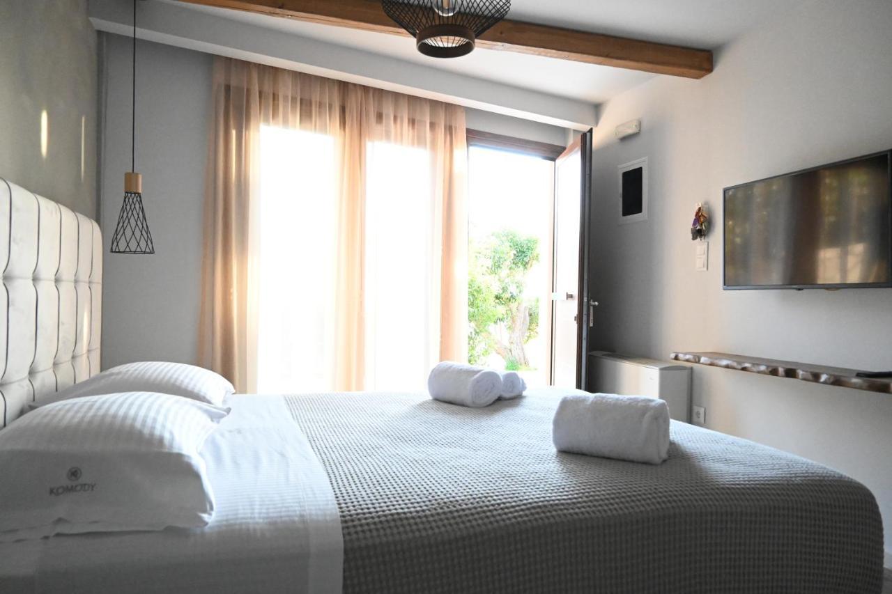 Komody Delphi Ngoại thất bức ảnh